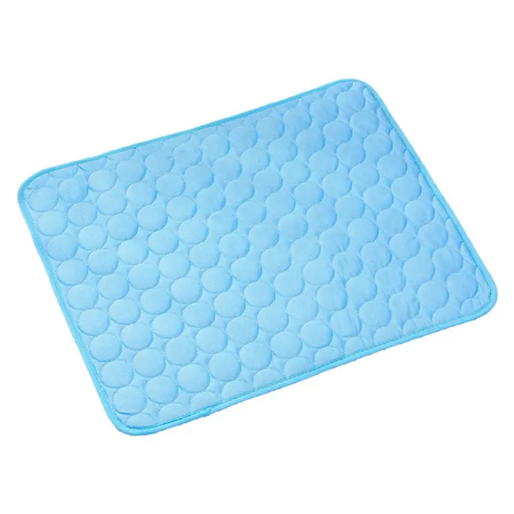 Almohadilla de hielo transpirable para mascotas, resistente a mordeduras, a prueba de humedad, almohadilla de hielo refrescante para perros, rápida disipación de calor, estera de refrigeración antideslizante para perros, verano - 1