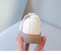 2025 Primavera Verano nuevos zapatos de cuero para niñas con corazón hueco princesa dulce recortes clásicos transpirables con correa en T zapatos planos para niños - details 9