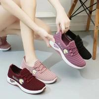 Zapatos Deportivos Casuales para Mujer Estilo Otoño Nuevo Zapatos de Tela de Pekín Antiguo Tejidos a la Moda Zapatos de Caminar con Margaritas - details 1