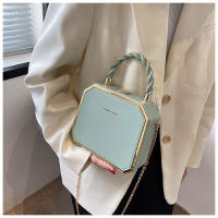 Bolso blanco de alta gama para mujer, nuevo bolso de caja de moda, bolso cruzado con cadena de moda Primavera/Verano - details 13