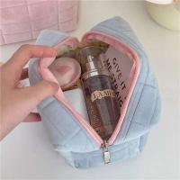 Bolsa de almacenamiento de cosméticos de piel sólida para mujer, organizador de maquillaje con cremallera, bolso de papelería, estuche para lápices, artículos de tocador de viaje - details 14