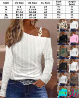 Camisa de cuello de hombro inclinado con hebilla de metal simple en primavera 2025 ropa de mujer - details 0