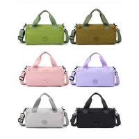 Bolso cruzado de viaje de gran capacidad, bolso de hombro ligero con correa ajustable para mujer, bolso de Fitness con múltiples bolsillos a la moda - details 1