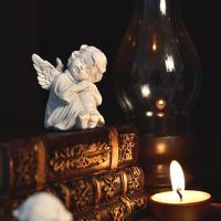 Adorables Figuras de Hada de Flor Retro Europea Escultura de Corazón de Niña en Resina - details 1