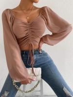 Camiseta Sexy de malla con mangas acampanadas y cordón para mujer, camiseta con ombligo descubierto en el pecho, parte inferior de manga larga - details 6