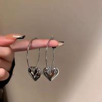 Pendientes con colgantes simples y modernos en forma de corazón para mujer, regalos navideños, pendientes retro de lujo de plata, góticos - details 11