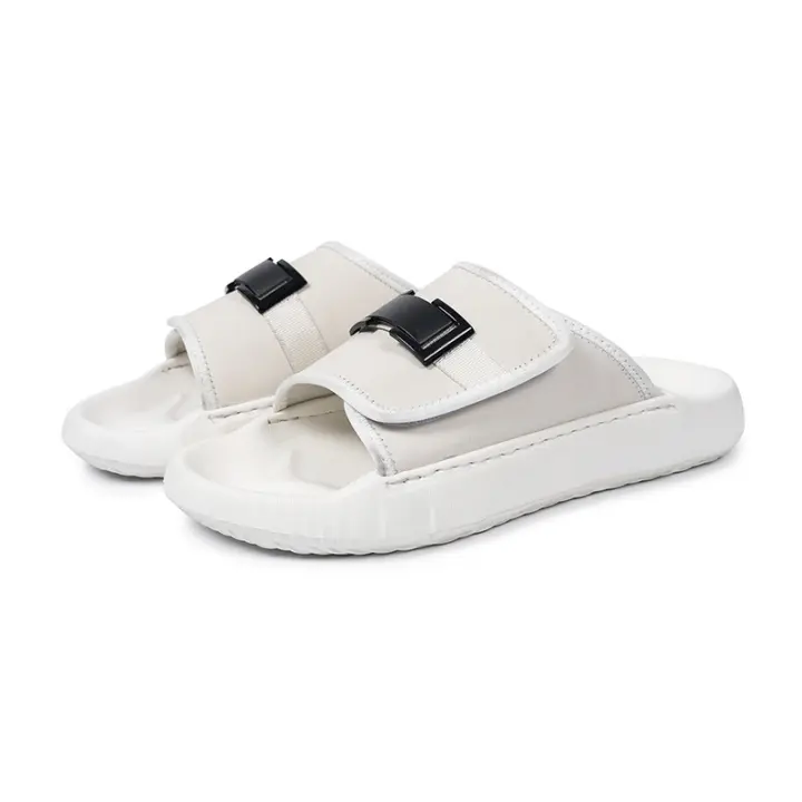 Nueva ropa exterior sandalias de una palabra Velcro zapatos de playa de cuero de suela blanda con suela plana. - 1