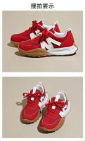 Zapatillas deportivas antideslizantes para niñas, zapatillas deportivas de golf para atletas, zapatillas deportivas para correr y caminar en rojo y marrón - details 9