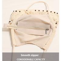 Bolso tejido de hilo de moda con borlas de cuentas de madera, un nuevo bolso de paja con diseños recortados, perfecto para vacaciones y salidas a la playa, un accesorio versátil para mujeres. - details 4