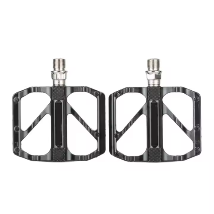 Pedales planos anchos Cycg de los transportes de la aleación de aluminio de las bicicletas de montaña del camino antideslizante R27 - 1