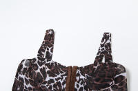 BUNO-Conjunto de 2 piezas con estampado de leopardo para mujer, camisola corta con hebilla a la moda y pantalones cortos ajustados, trajes finos y atractivos para mujer - details 11