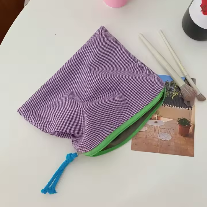 Bolsa de maquillaje generosa portátil, cremallera, tela de algodón, tela de lino - 1