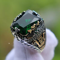 Nuevo anillo de lujo para hombre, anillo dominante retro personalizado con piedras preciosas verdes para asistir al banquete, joyería para fiesta diaria w - details 2