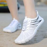 Calcetines deportivos unisex de secado rápido para correr en el agua con diseño antideslizante para actividades en la playa y en la natación - details 6