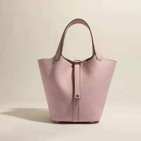Bolso de mano a la moda para mujer, bolso Togo de gran capacidad, capa de cabeza de cuero de vaca, forma de cubo de agua, mochila de lujo de alta gama, novedad de 2024 - details 5