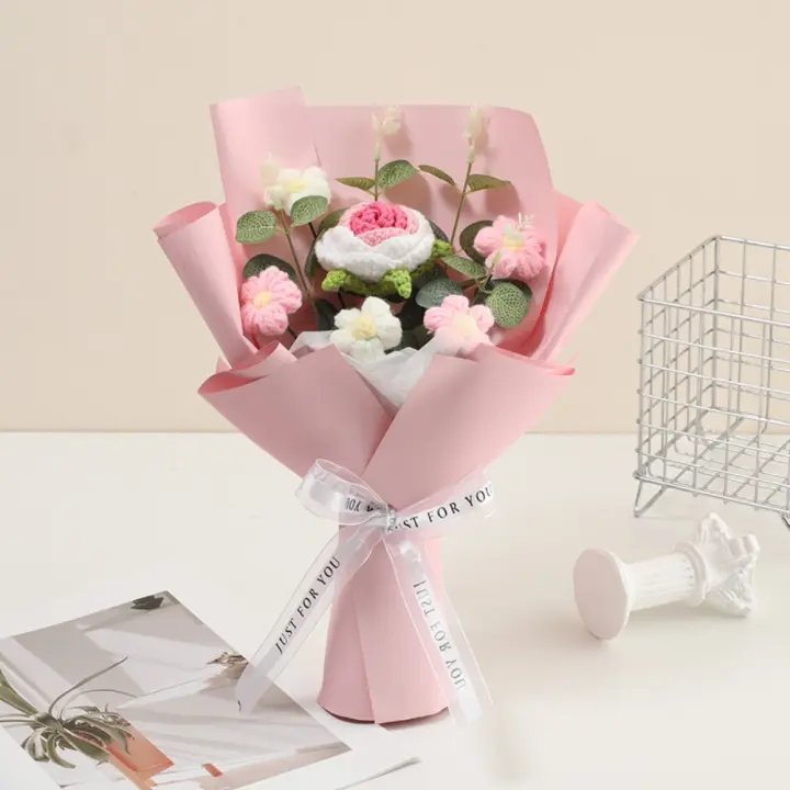 Rosa nueva flor ramo de flores de ganchillo regalos de graduación ramos hechos a mano flores artificiales flores tejidas flor preservada - 1