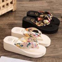 2024 nuevas chanclas antideslizantes de moda para uso al aire libre en verano y primavera - details 2