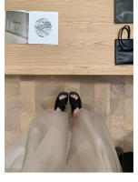 Zapatillas de las mujeres de verano pliegues retorcido fondo plano exterior desgaste sandalias versátil cabeza cuadrada nube media arrastre - details 44