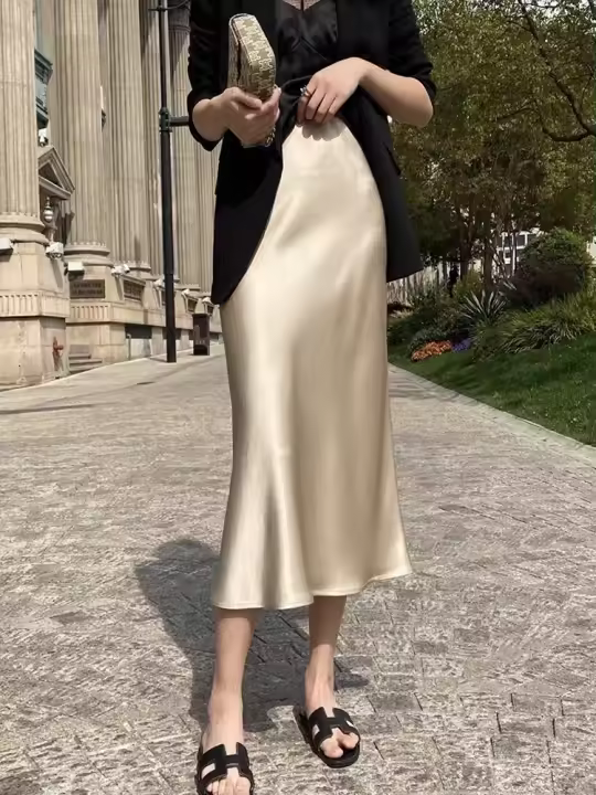 Falda de seda satinada para mujer, estilo coreano champán, oficina, cintura alta, línea A, elegante, sólida, larga, bajo escritorio 2024 - 1