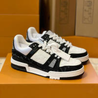 Entrenador de diseñador de lujo Zapatos casuales Zapatillas de deporte transpirables Blanco rojo Negro Plataforma de moda en relieve Zapatillas bajas de cuero para hombre Zapatillas deportivas para correr f1 - details 6