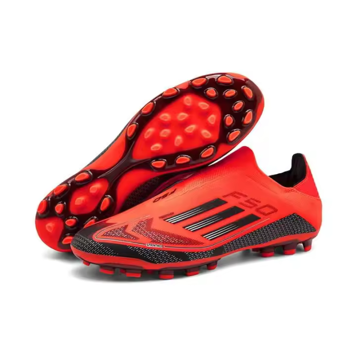 Zapatos de fútbol cómodos de alta calidad para hombres con suelas perforadoras de armadura, zapatos de fútbol para adolescentes y estudiantes. - 1
