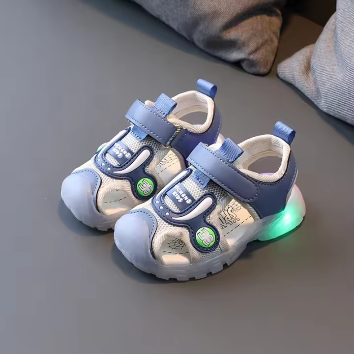 Sandalias planas con luces LED para niños y niñas, zapatos informales luminosos de araña, zapatos deportivos transpirables de verano para bebés - 1