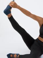 Calcetines de algodón transpirables y absorbentes para Yoga, medias antideslizantes de silicona para Pilates, Ballet y Fitness, 2 pares - details 9