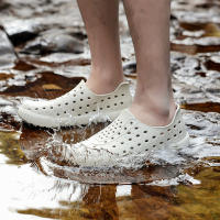 Al aire libre pareja agujero zapatos vadear tendencia de ocio sandalias de playa de los hombres y las mujeres transpirable suela suave hueco zapatos de lluvia - details 18