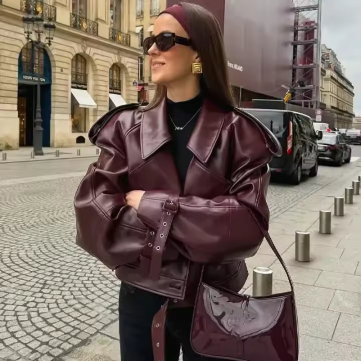 Chaqueta deportiva y pantalones cortos con estilo para mujer, moda 2024 - 1