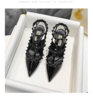 Tacones Altos con Tachuelas Verano 2025 Willow Tacón Fino Sandalias de Punta Negra con Tira de Dos Anillos de Cuero Charol Versátiles Zapatos Individuales. - details 13