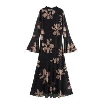Otoño nueva malla con estampado floral para mujer, vestido de vacaciones con cuello redondo y mangas acampanadas de talla grande - details 2