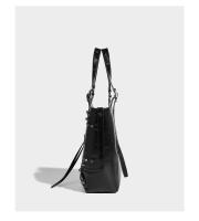 Nueva moda versátil Diablo locomotora remache Tote diseño bandolera bandolera hombres y mujeres - details 13