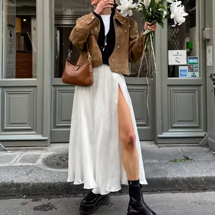 Falda midi de satén para mujer de otoño con estilo oscilante amplio, elegante y de alta gama. - 1