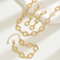 Conjunto de collar y pendientes de pulsera para mujer, diseño de flor de ciruelo, collar largo - details 2