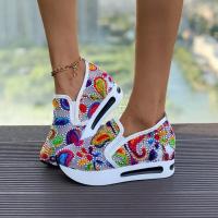 Zapatos de Media Pantorrilla para Mujer Zapatillas de Plataforma de Malla Bordada con Patrón Floral y Punta Redonda a la Moda para Primavera y Otoño Zapatos de Altura Aumentada - details 7