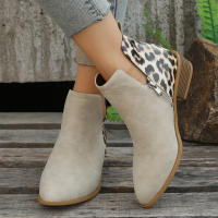 Botas de tacón bajo para mujer de gran tamaño Diseño de leopardo en cuero Puntiaguda trasera - details 2