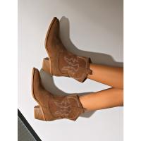 Nuevas botas cortas retro británicas delgadas con boca en V y tacón grueso de gamuza para mujer corta - details 22
