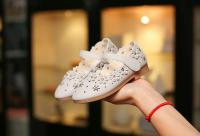 Zapatos de cuero de princesa para niñas, zapatos planos con recortes y flores, suaves, para primavera y verano, 2024 - details 12