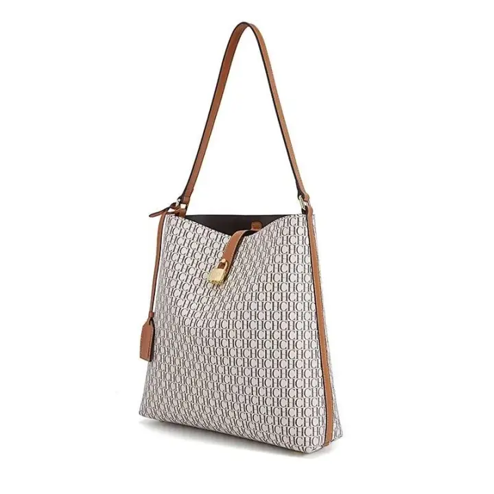 CH Classic Shopping Travel Underarm Bag Bolso de mujer PVC 2024 Diseñador de marca de moda Cubo de gran capacidad Nicho Mochila de lujo de alta gama - 1