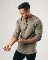 Camisetas deportivas para hombre, camiseta informal de algodón con cuello Henry - details 13