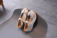 Zapato de cuero para niños, zapatos de princesa dulces para niñas con pajarita de diamantes de imitación, zapatos versátiles de moda para niños con tacones para fiesta - details 3