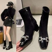 Bota midi con punta cuadrada y tacón corto en la parte superior de cuero Pu con retazos de fabricante de moda - details 0