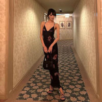 BUNO-estido Halter de moda para mujer, vestido sin espalda con estampado de rosas, sin espalda, Sexy con cuello en V, ajustado para fiestas en la playa - details 4