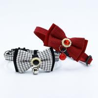 Collar ajustable con lazo para mascotas, cómodo patrón de rejilla, correas para el cuello a la moda, exquisito collar con colgante de gato de fibra de poliéster, 2 uds. - details 9