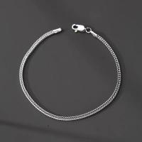 Pulsera de Acero Inoxidable para Hombre, Diseño Exclusivo Minimalista, Regalos para Hombre,3 Tamaños, Material Hipoalergénico y Ecológico - details 4
