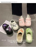 Sandalias nuevas DIY 2024, zuecos de dibujos animados, mules para mujer, plataforma de 7 cm, pantuflas de playa, con agujeros, zapatos de jardín para estudiantes y niñas - details 0