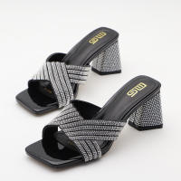 Tacones de aguja de moda para exteriores, versátiles y cómodos, tacones gruesos de color sólido con pedrería. - details 9
