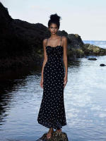 Vestido clásico de mujer con tirantes finos y diseño sin espalda, ajustado, moda de verano para mujer. - details 5