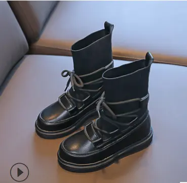 Botas de niña con tejido de punto, correas, botines, calcetines y botas de marea. - 1