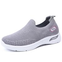 Señoras 2025 nuevos zapatos de mujer casual ligero zapatos de madre de suela suave zapatos deportivos transpirables de moda de suela plana - details 2